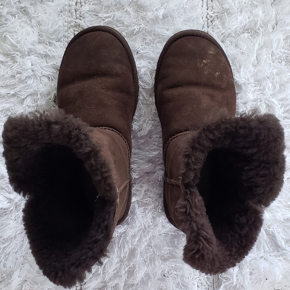 UGG Classic Bailey Button Boots - Picture 5 of 8